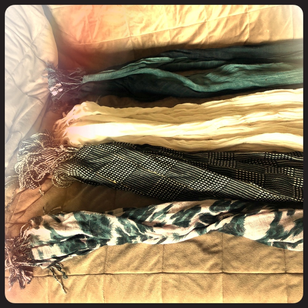 4 Style Scarves